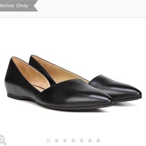 Naturalizer pointy flats